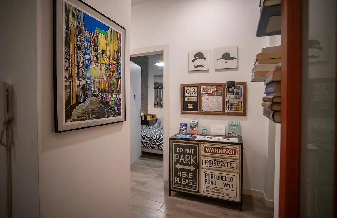 M99 Design Rooms - Naples Historical Centre-1